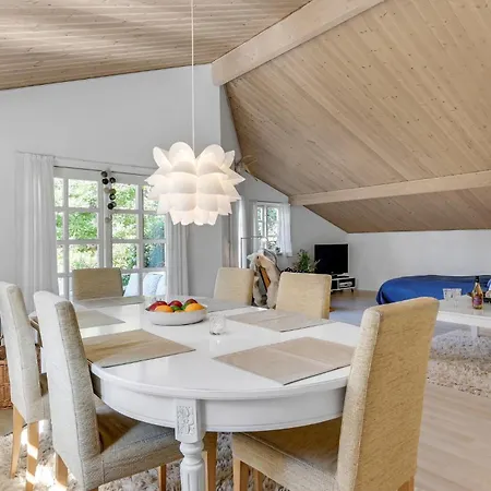 Hojby 9 بيت للعطل