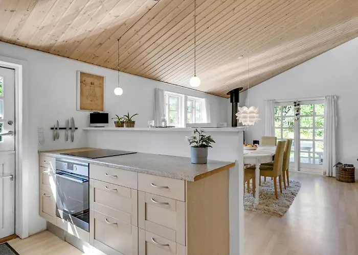 Holiday home Holiday Home Hojby 9