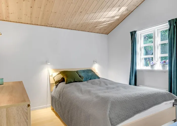 Holiday Home Hojby 9