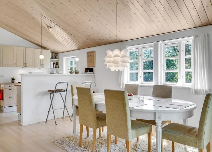 Holiday Home Hojby 9 Semesterbostad Højby