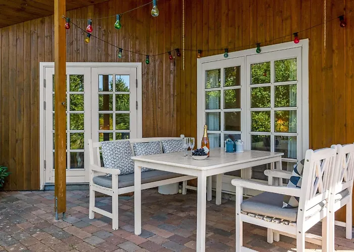 Semesterbostad Holiday Home Hojby 9 Højby