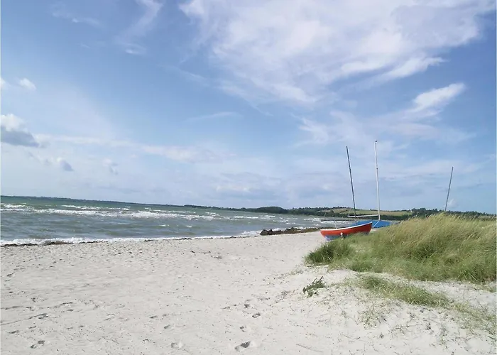 Holiday home Holiday Home Hojby 9